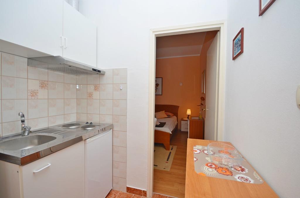 Apartments And Room Zinka Vodice Ngoại thất bức ảnh