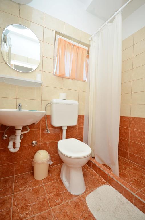 Apartments And Room Zinka Vodice Ngoại thất bức ảnh